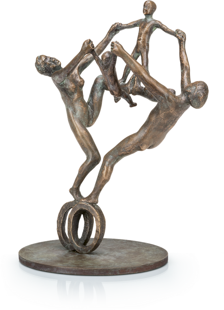 Bronzefigur Familie auf Rädern von Adelbert Heil