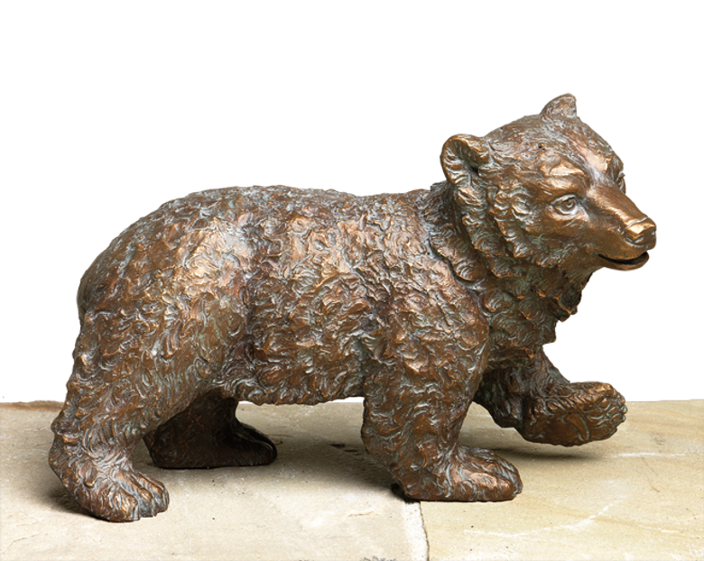 Bronzefigur Eisbär, laufend von Atelier Strassacker
