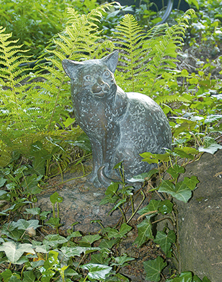 Bronzefigur Katze von Friedhelm Zilly