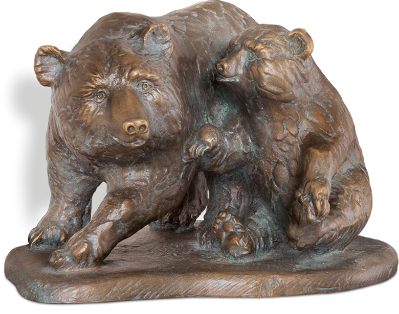 Bronzefigur Bärin mit Jungem von Atelier Strassacker