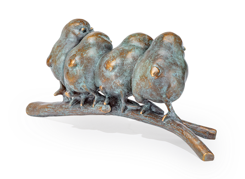 Bronzefigur «Kükenquartett» aus dem Atelier Strassacker