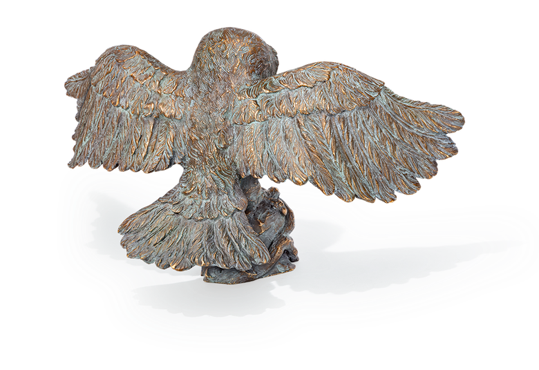 Bronzefigur «Eule mit ausgebr. Flügeln» aus dem Atelier Strassacker