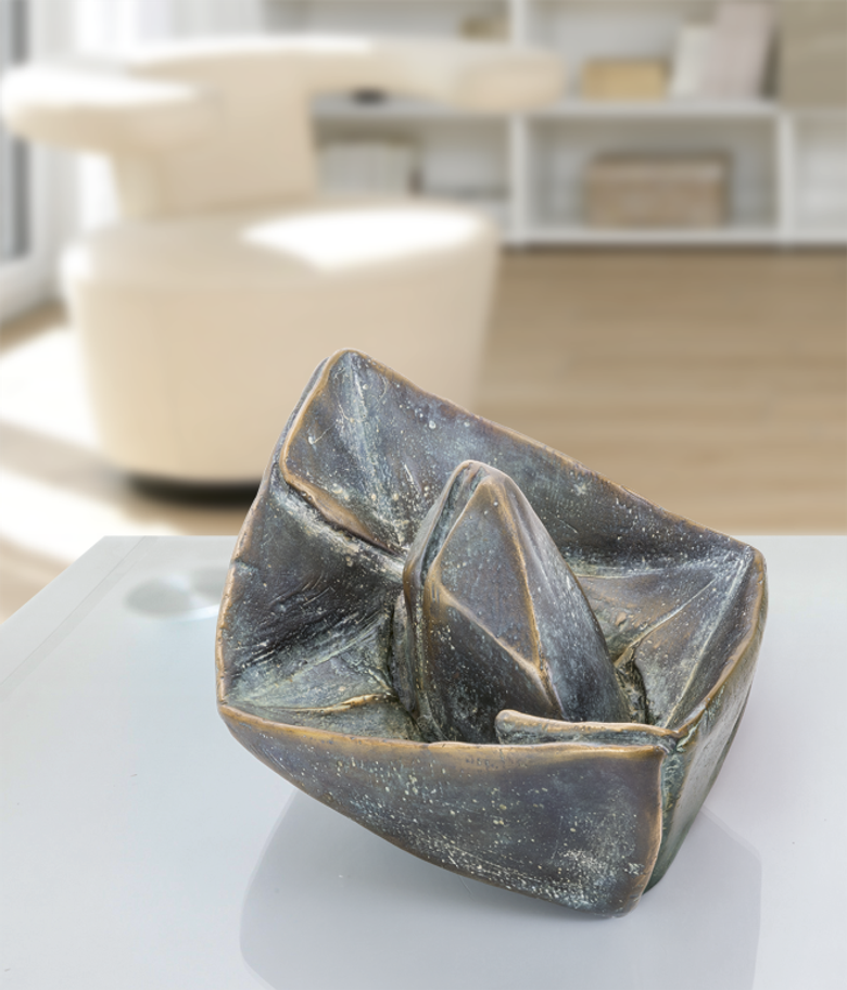 Bronzefigur Boat von Veronika Psotková