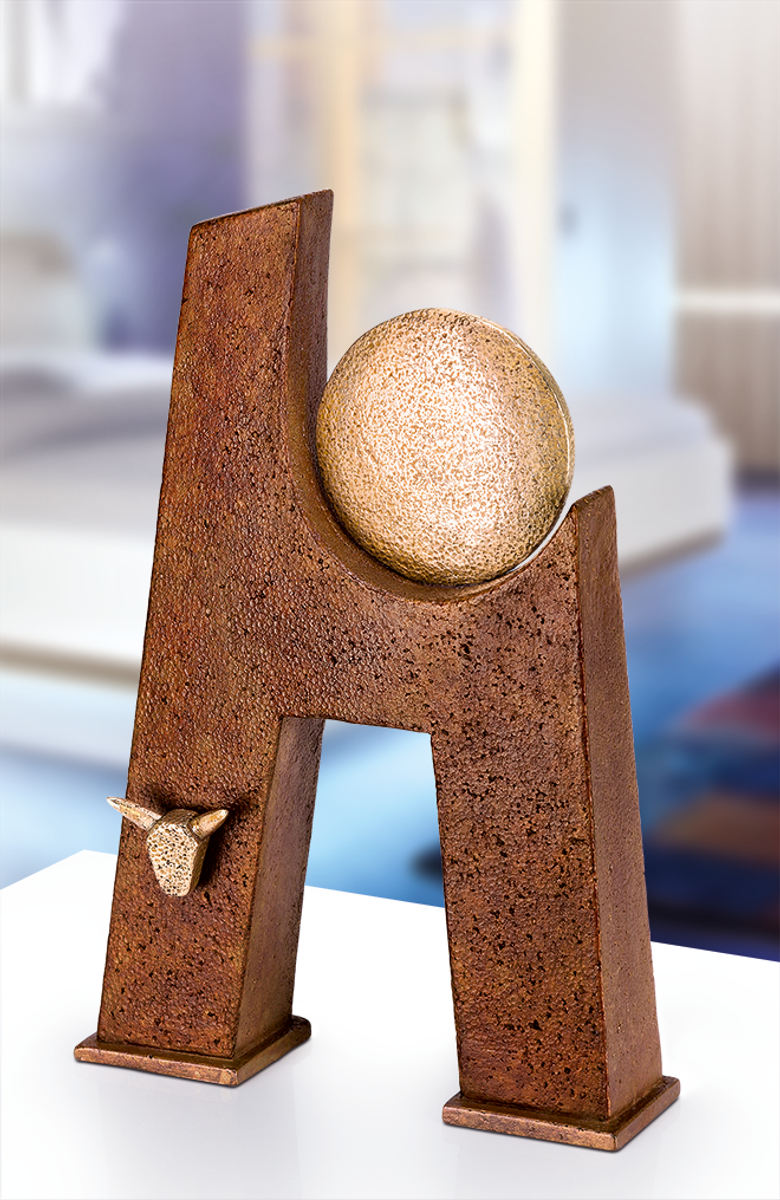 Bronzefigur Sonnentor von Heinz Rupp