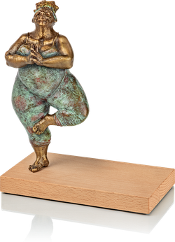 Bronzefigur «Yoga-Baum» von Anette Biedinger