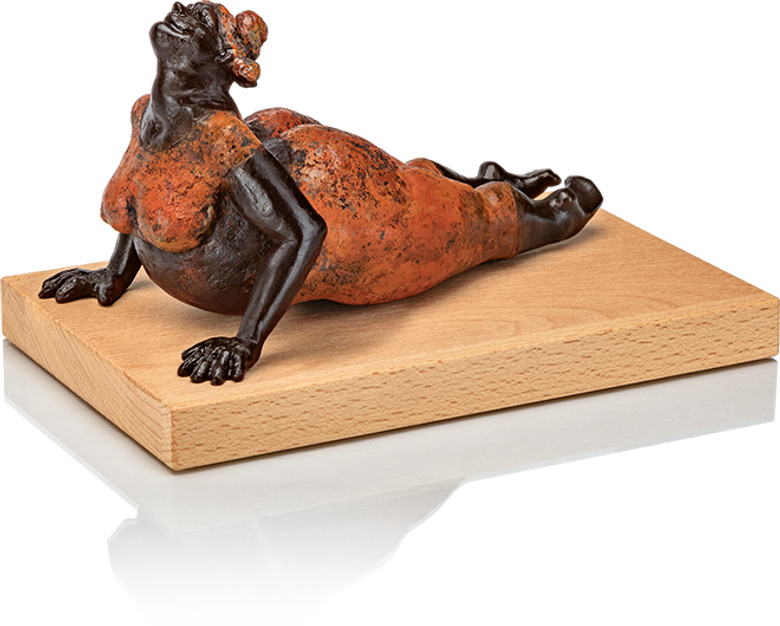 Bronzefigur «Yoga-Kobra» von Anette Biedinger