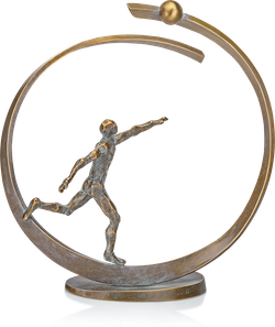 Bronzefigur «Vorwärts» aus dem Atelier Strassacker