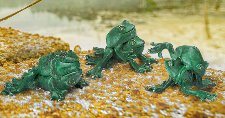 Bronzefigur Set Laubfroschhochzeit von Atelier Strassacker