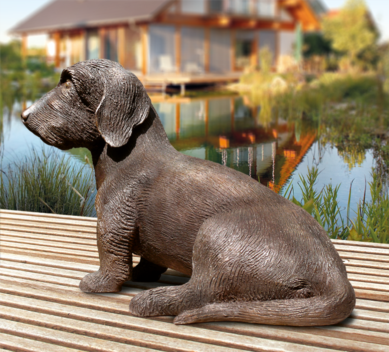 Bronzefigur Dackel Frodo von Günther Stimpfl