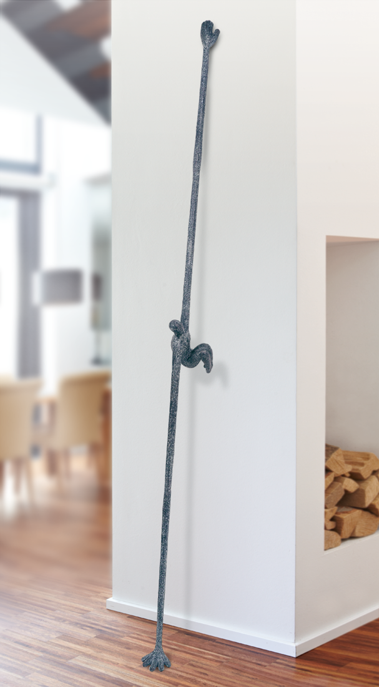 Bronzefigur Streben von Andrea Kraft