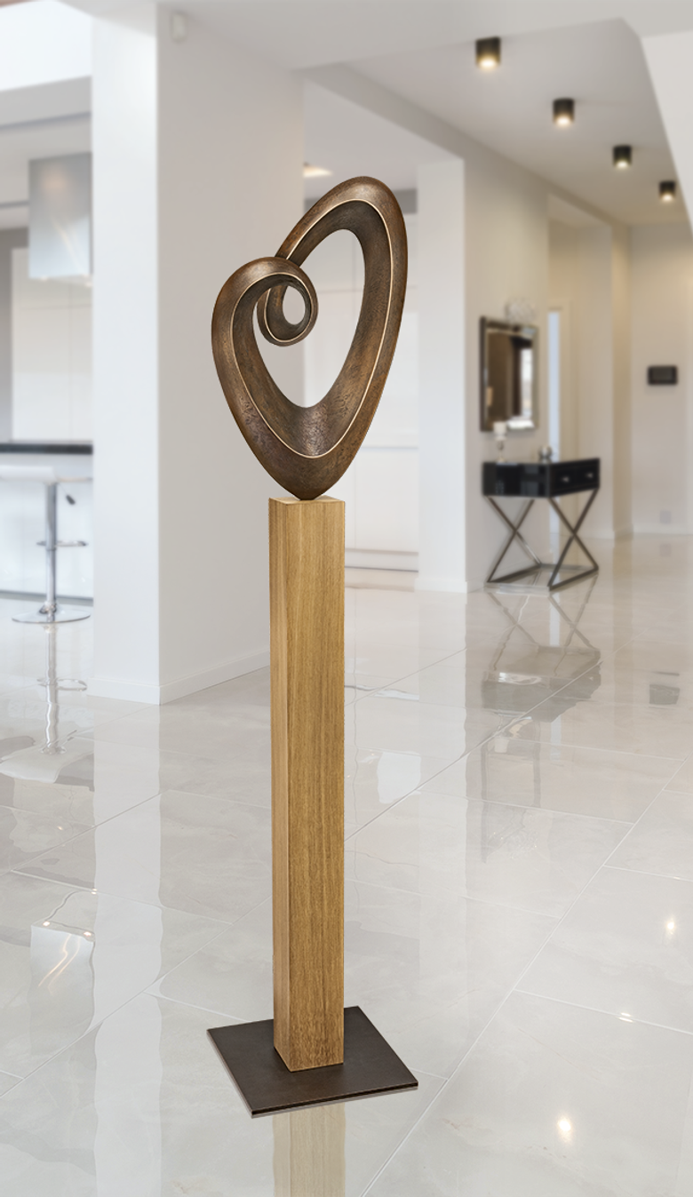 Bronzefigur «Bewegtes Herz» von Serge Perrot