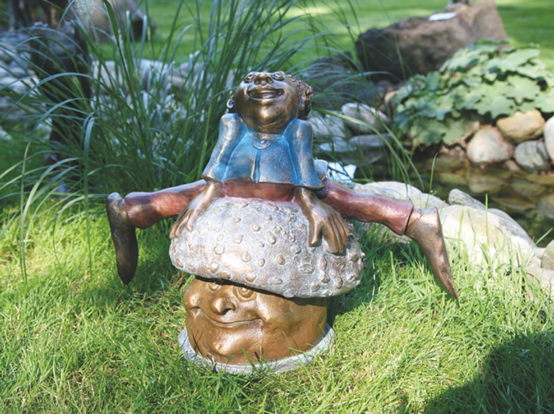 Bronzefigur Archibald, der Sportliche von Catherine Boulogne