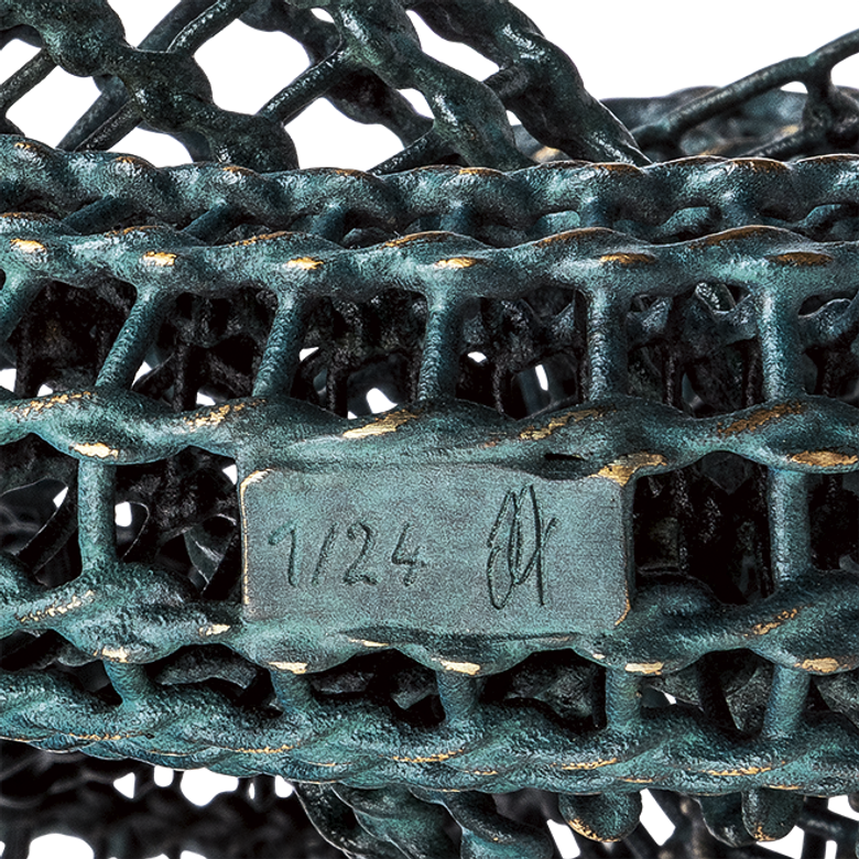 Bronzefigur «Knoten» von Ines Fiegert