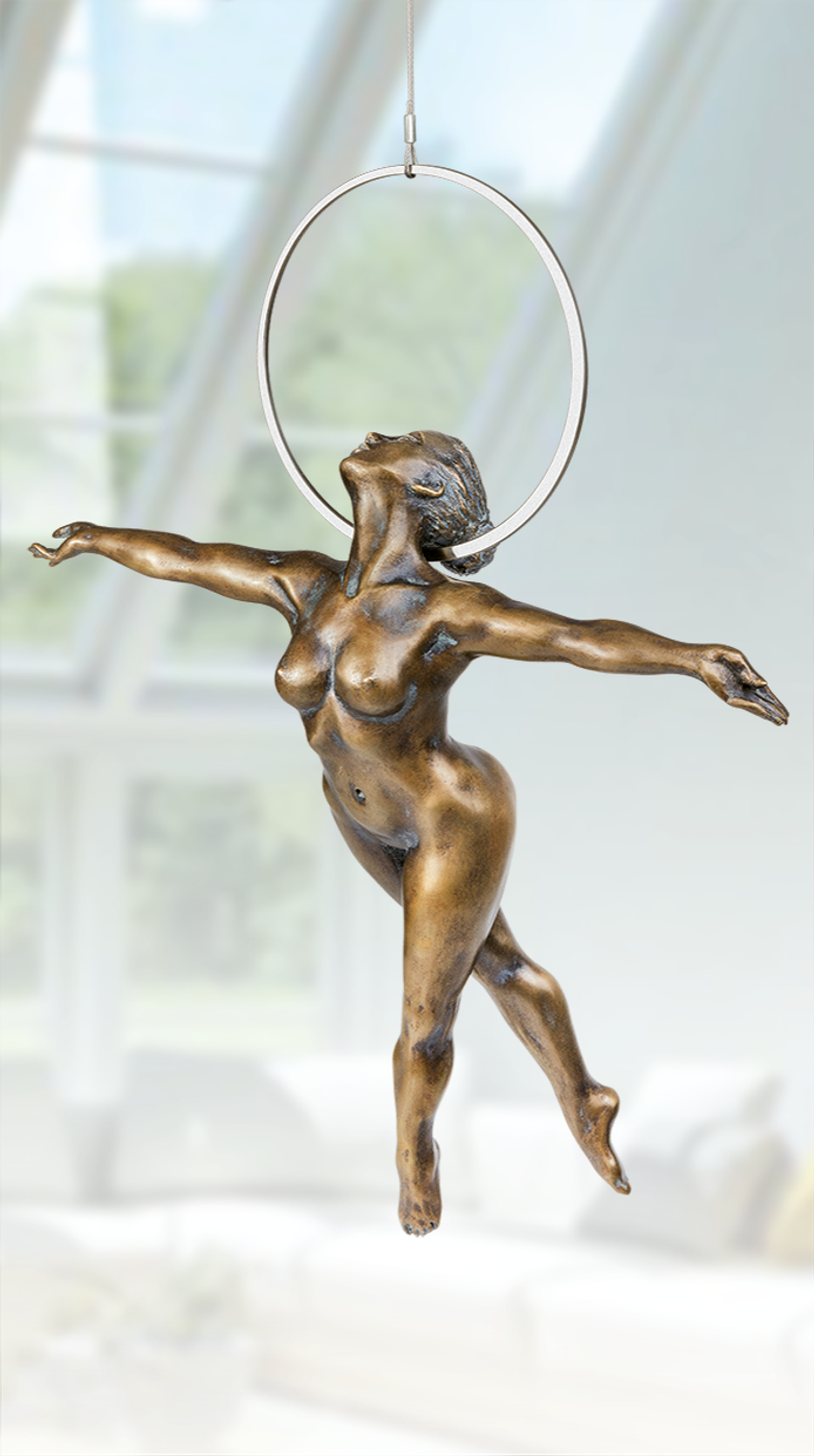 Bronzefigur »Ankaa« von Karin Lutz