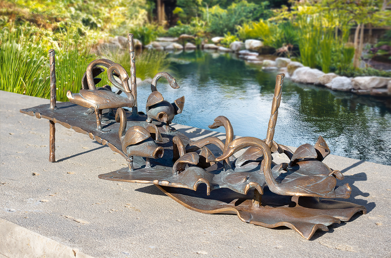 Bronzefigur «Schwäne am Rhein» aus dem Atelier Strassacker