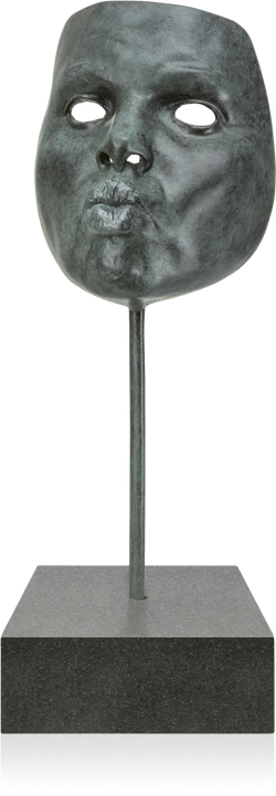 Bronzefigur Mask I von Veronika Psotková
